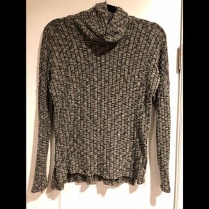 Daytrip sweater